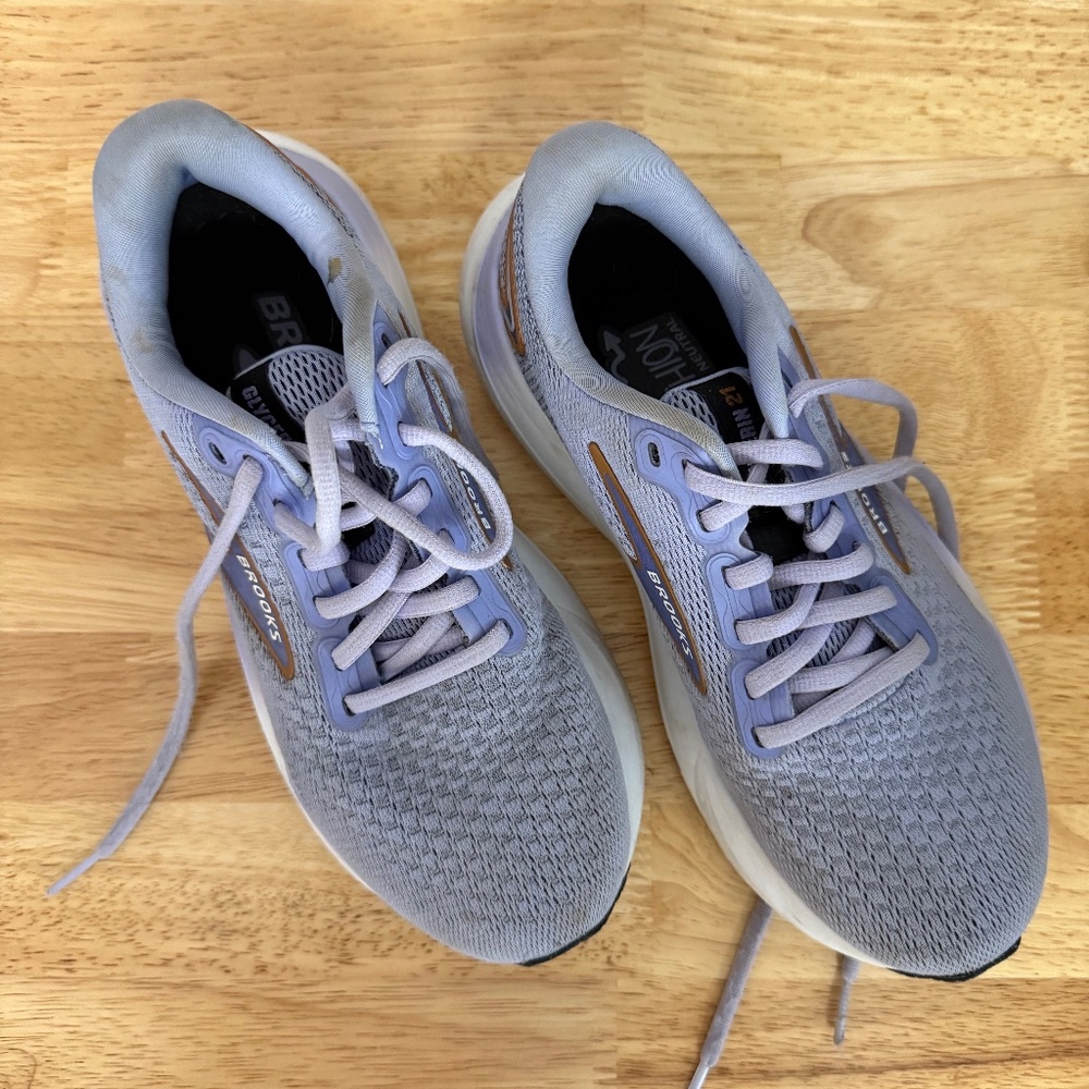 Brooks Glycerin GTS 21  Light Purple Running Shoes Size 7